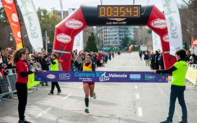 Fátima Ayachi se corona en la tercera edición de la Carrera 10K Fem